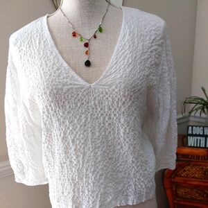 Womans Zara popcorn texture crop top